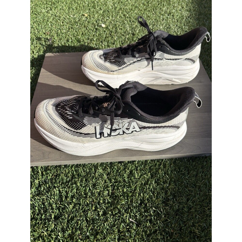 The Hoka One One HOKA Skyflow in Black White